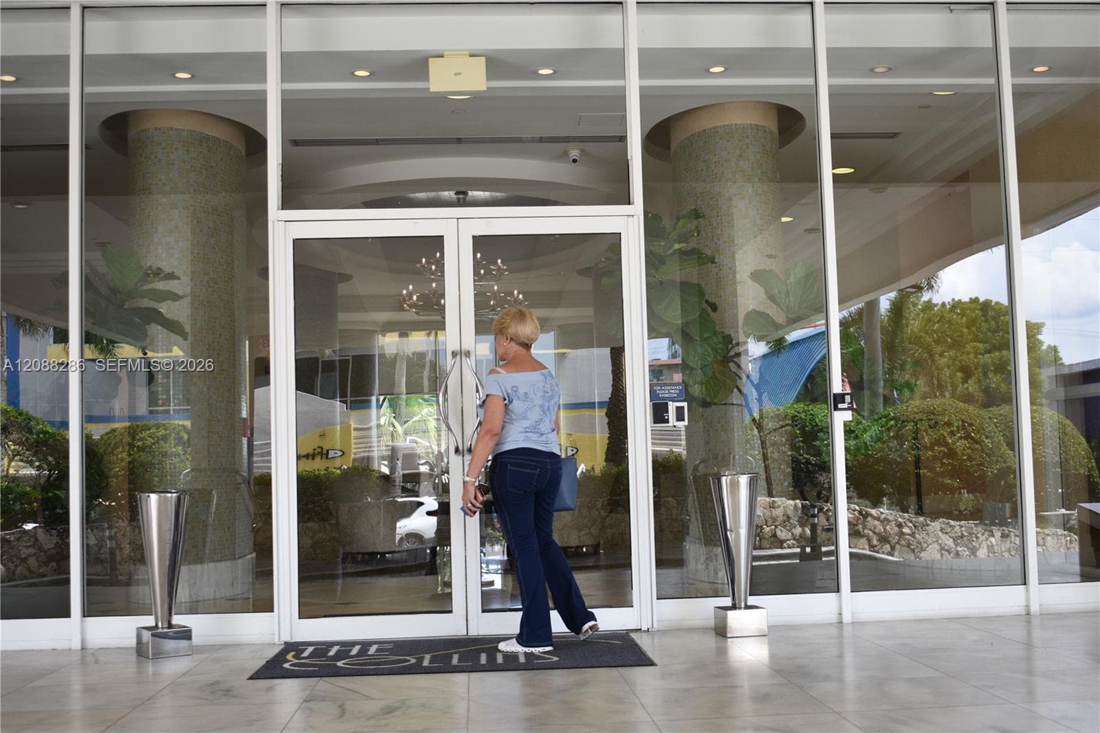 THE COLLINS CONDO · #524 in Miami Beach - Photo 4
