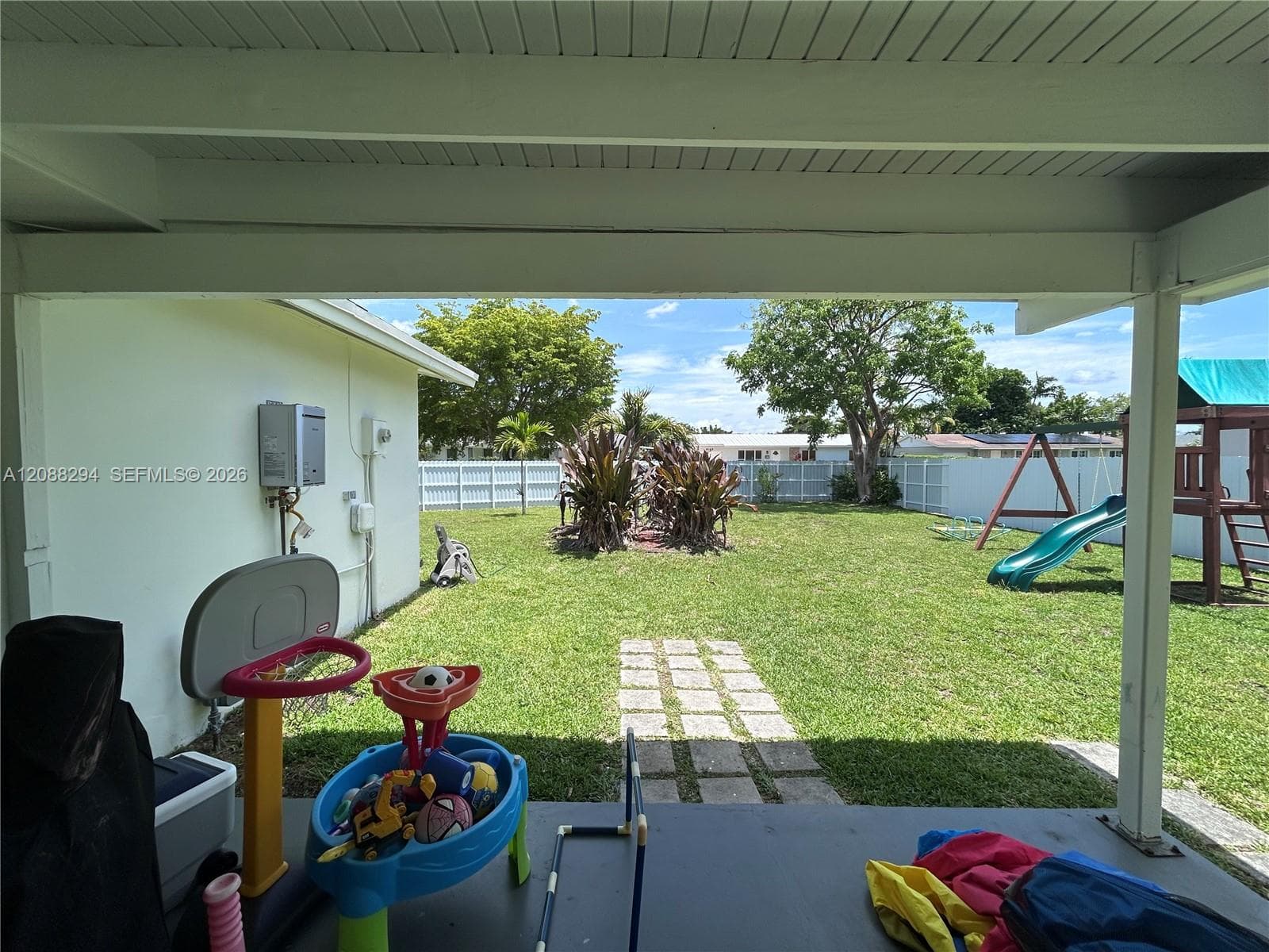 18101 SW 92nd Ave photo 15