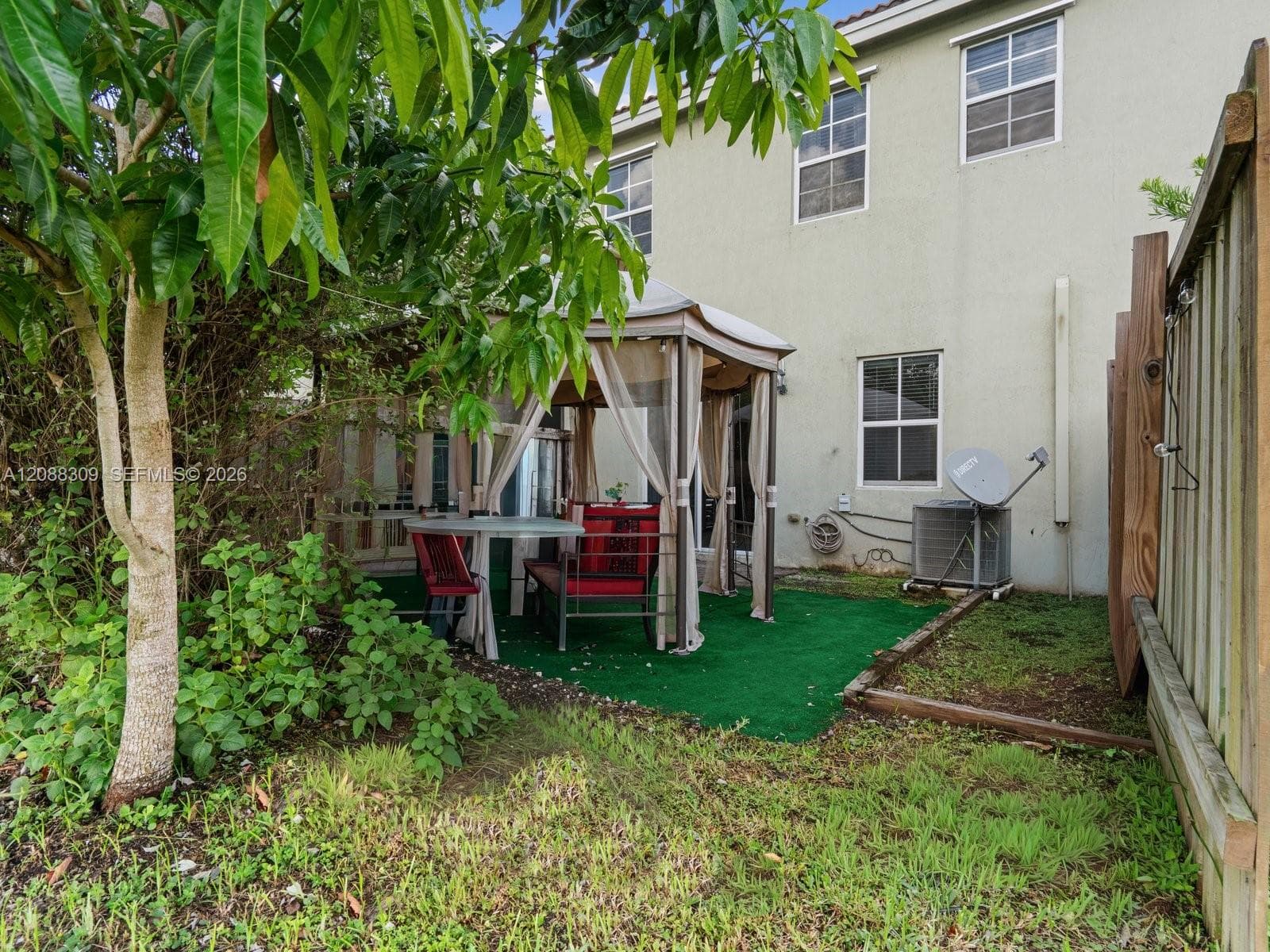 1386 SE 23rd Ter photo 24