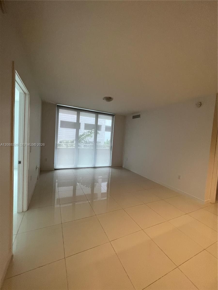 GRAND BAY COMMONS SOUTH · #207 in Doral - Photo 27