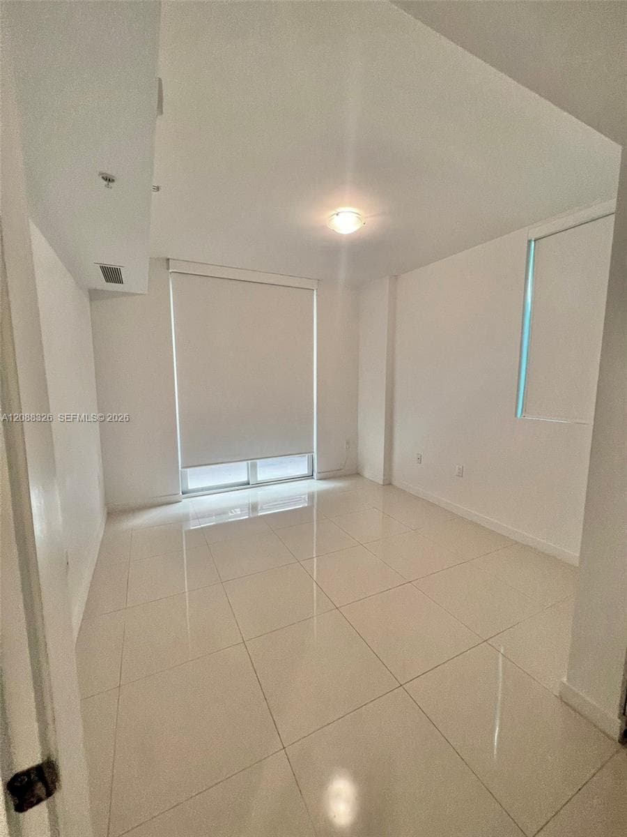 GRAND BAY COMMONS SOUTH · #207 in Doral - Photo 6