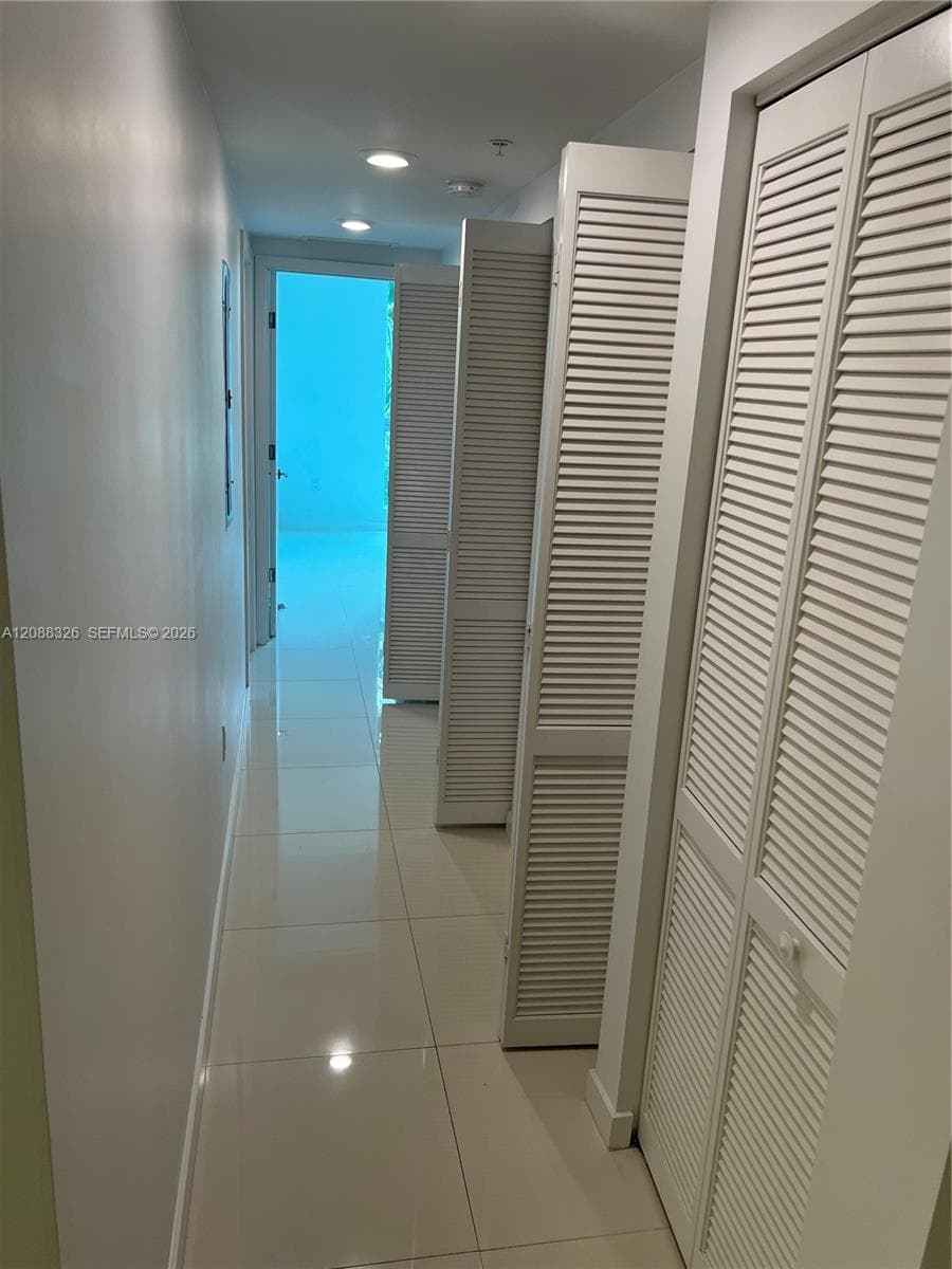 GRAND BAY COMMONS SOUTH · #207 in Doral - Photo 26