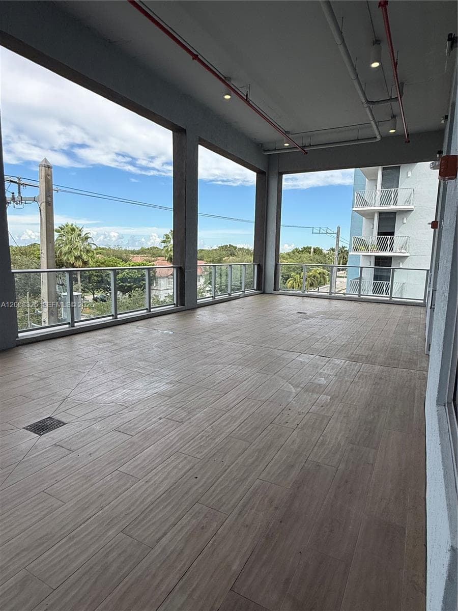 GRAND BAY COMMONS SOUTH · #207 in Doral - Photo 48