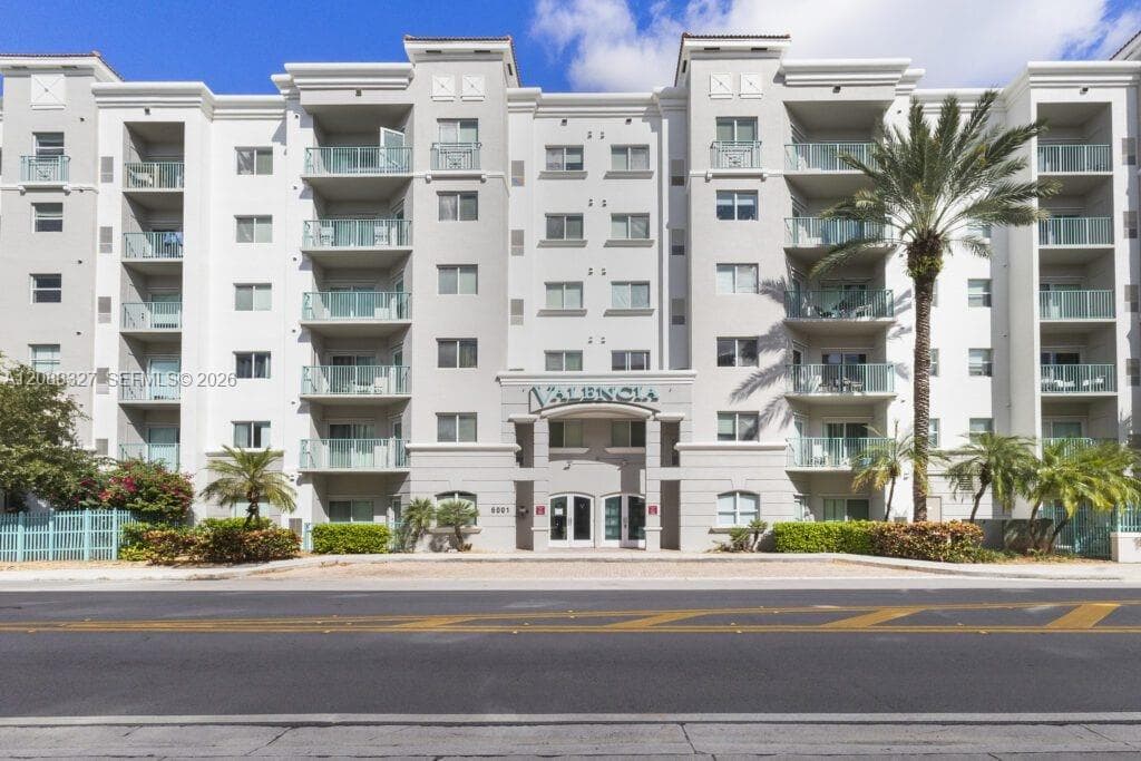 VALENCIA CONDO · #346 in South Miami - Photo 1