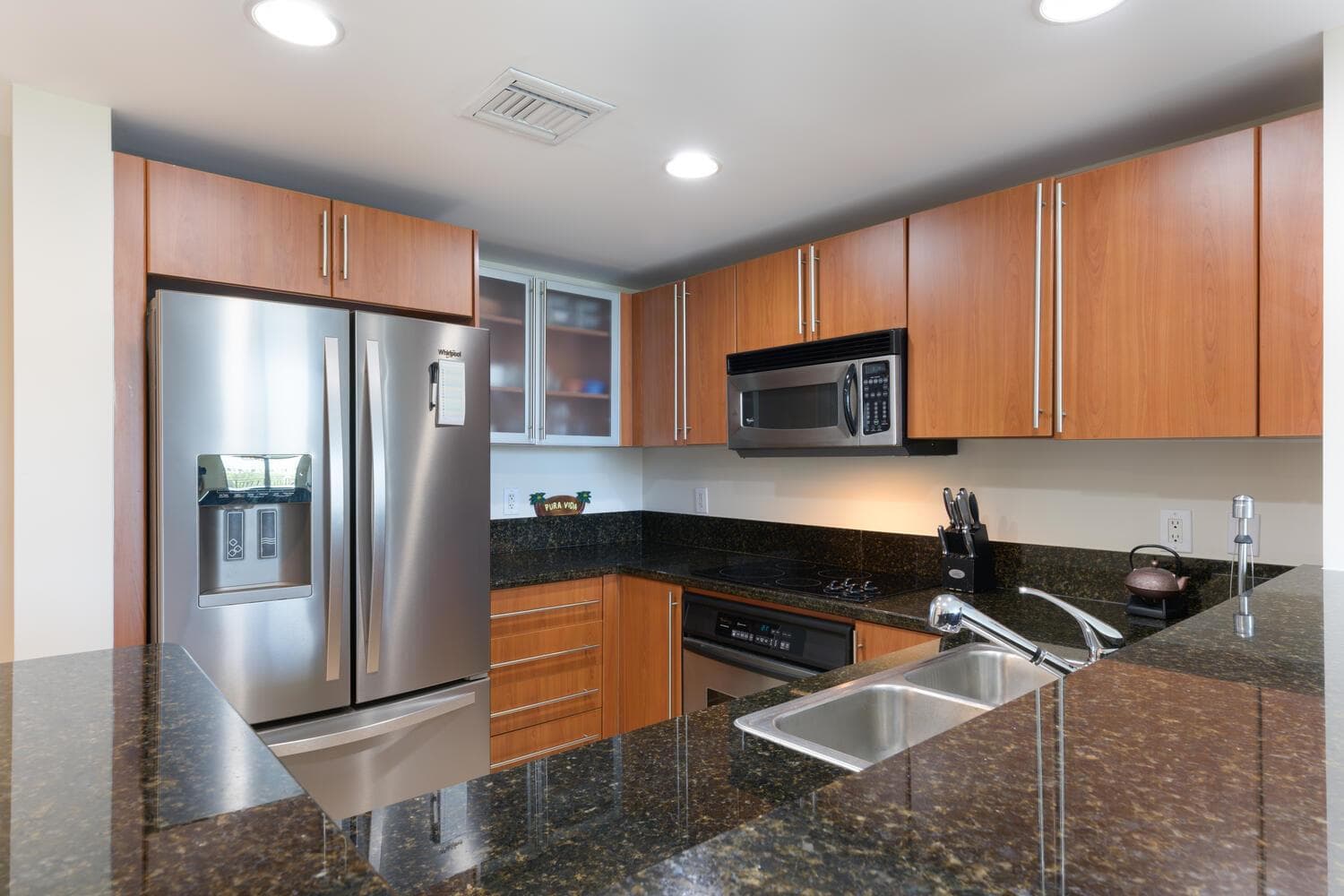 610 Clematis St Apt 406 West-large-009-0