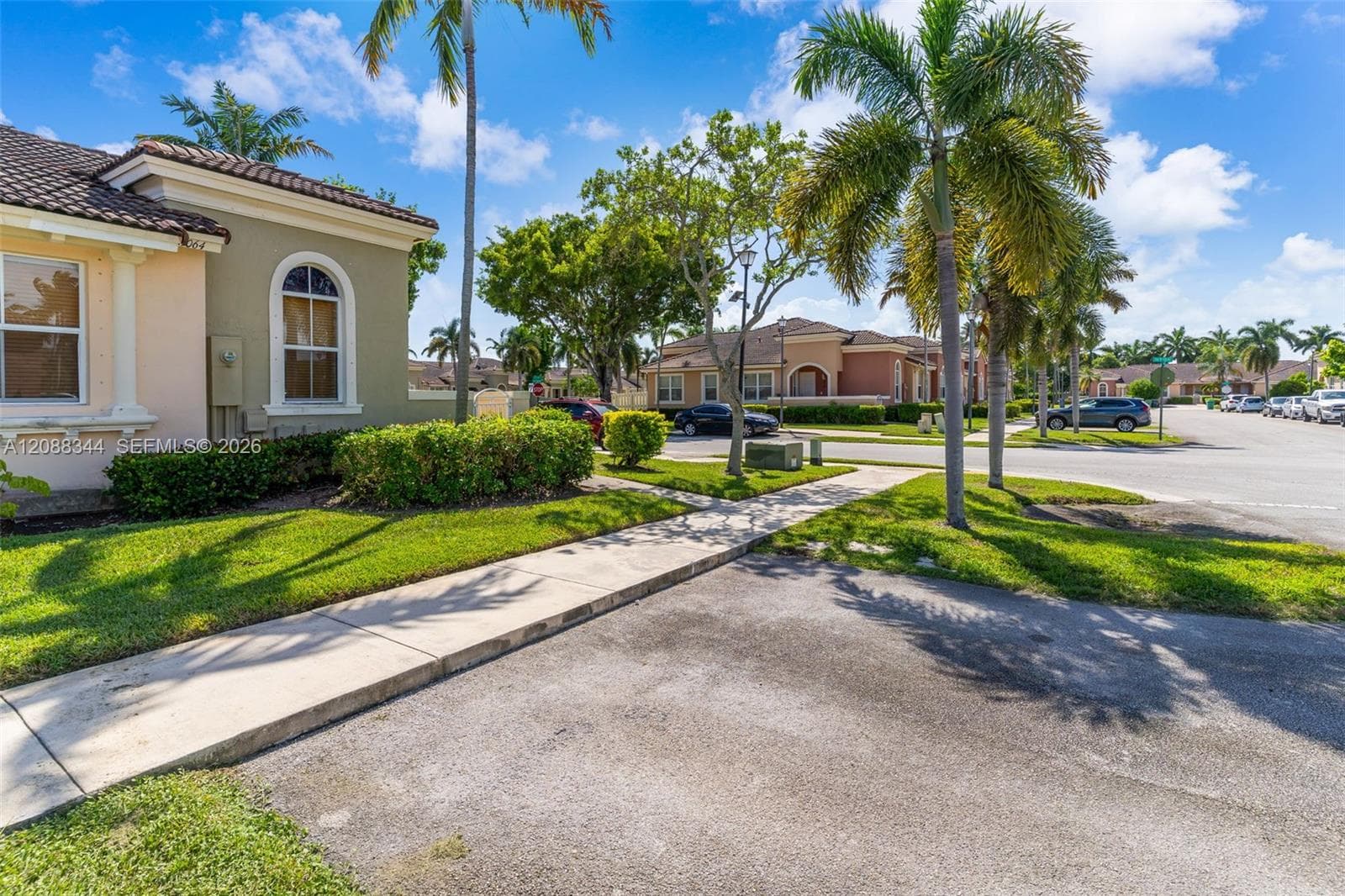 11064 SW 237th Ln photo 3