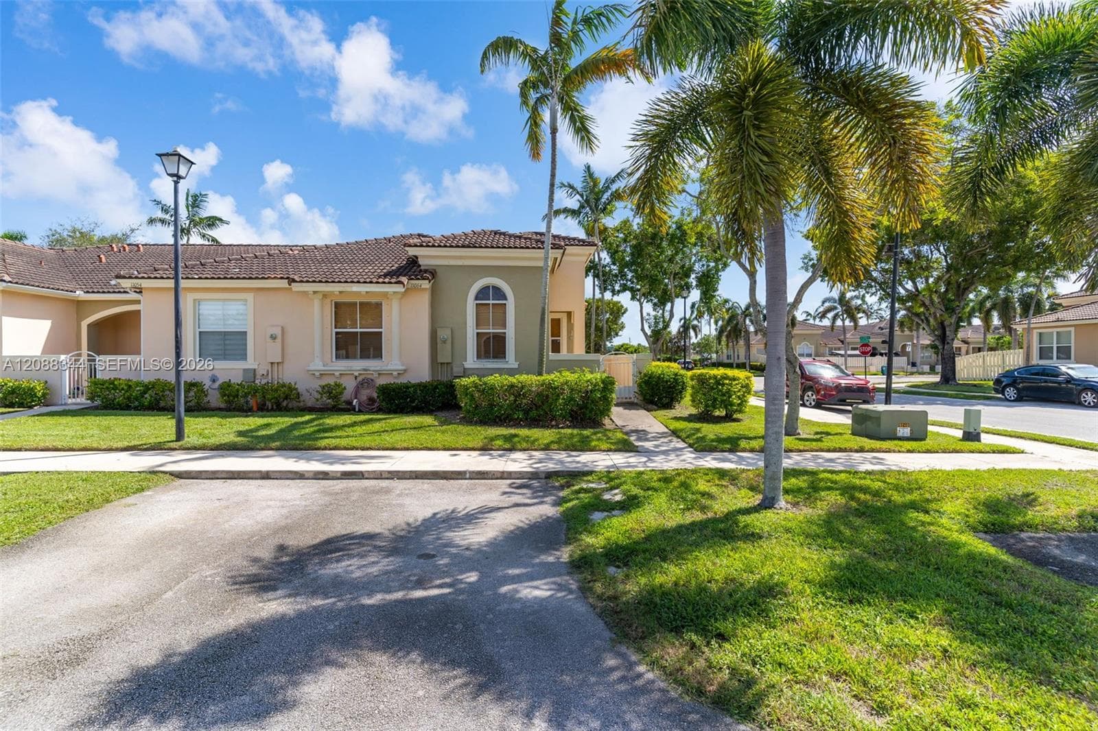 11064 SW 237th Ln photo 1