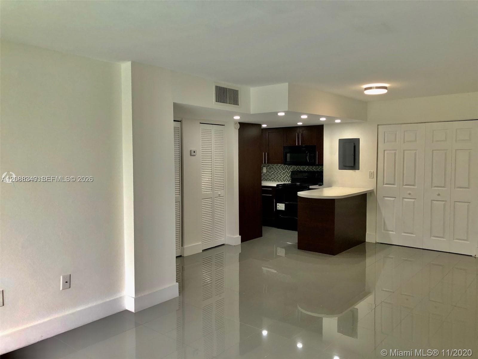 SAN MARCO CONDO · #208 in Miami - Photo 7