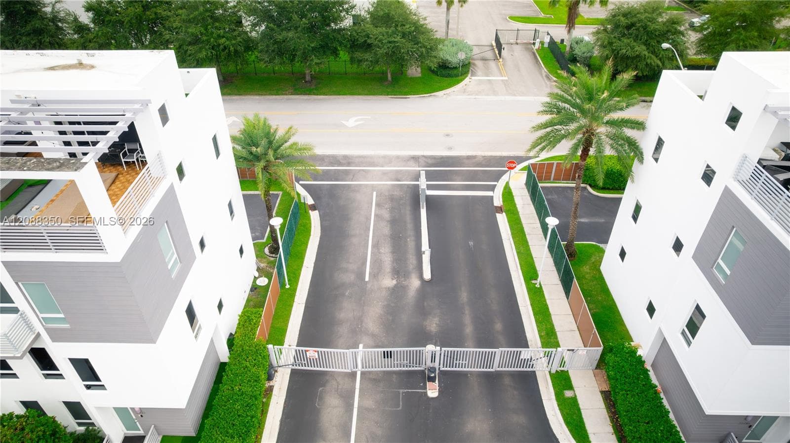 CONTEMPO TOWNHOMES · #9165 in Doral - Photo 18