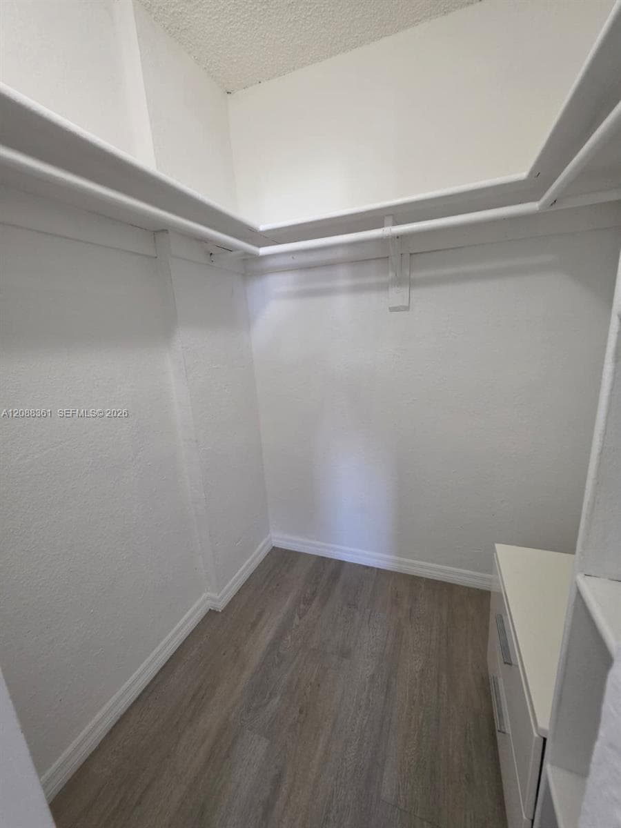 YOLANDA VILLAS CONDO · #605E in Miami - Photo 6