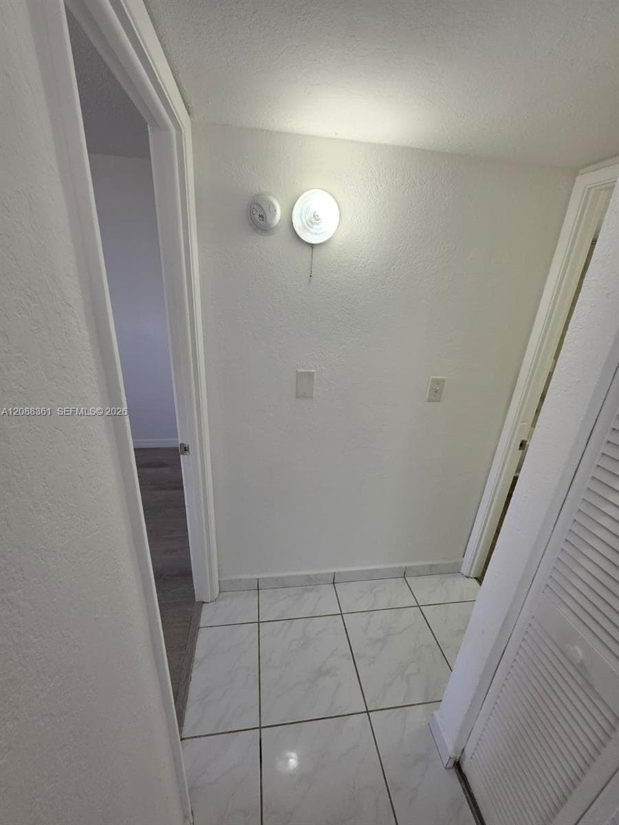 YOLANDA VILLAS CONDO · #605E in Miami - Photo 7