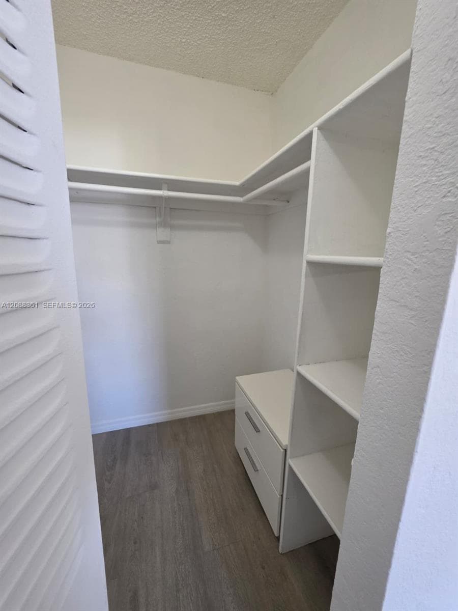 YOLANDA VILLAS CONDO · #605E in Miami - Photo 5