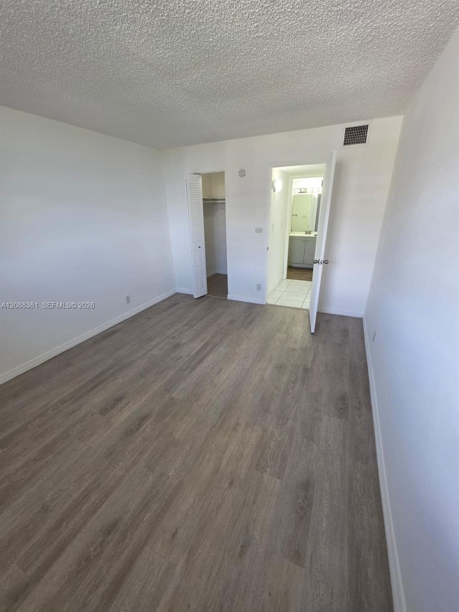 YOLANDA VILLAS CONDO · #605E in Miami - Photo 20