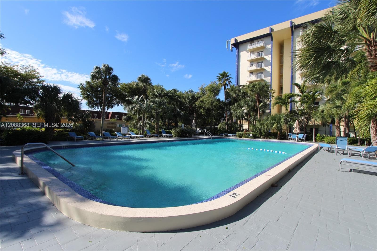 YOLANDA VILLAS CONDO · #606E in Miami - Photo 1