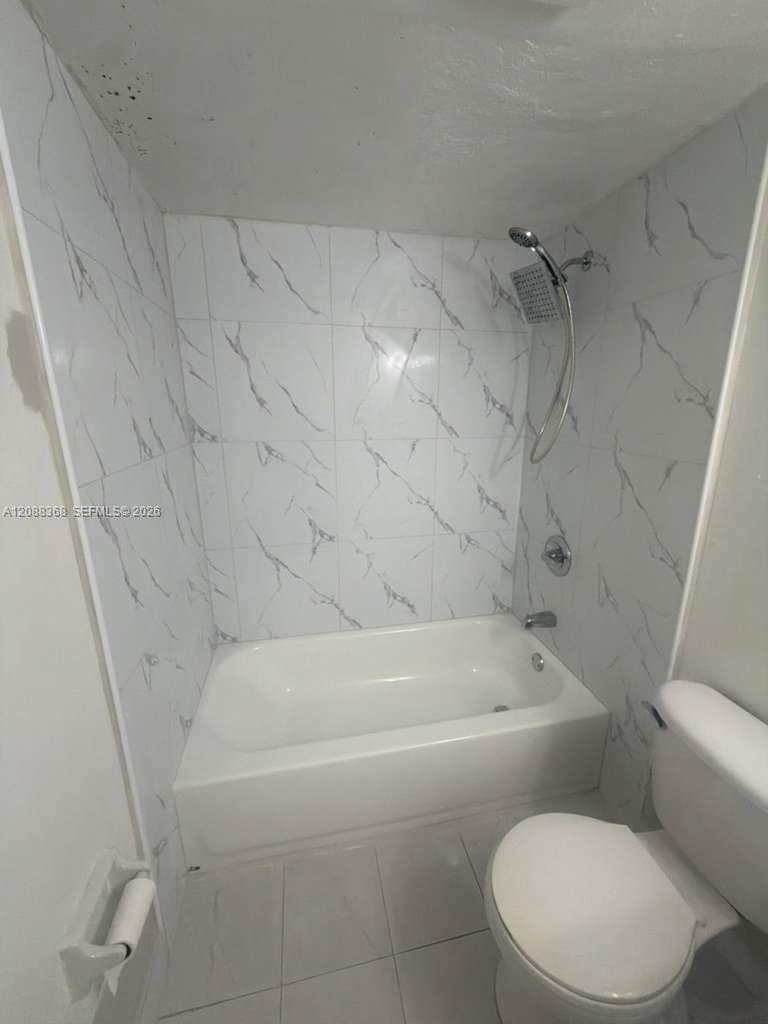 YOLANDA VILLAS CONDO · #606E in Miami - Photo 21
