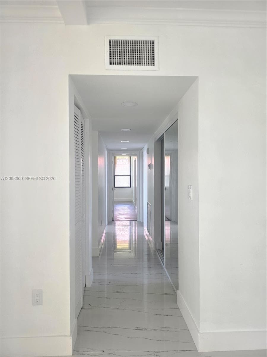 NORTHLAKE VLG AT CALIF CL · #208B in Miami - Photo 10