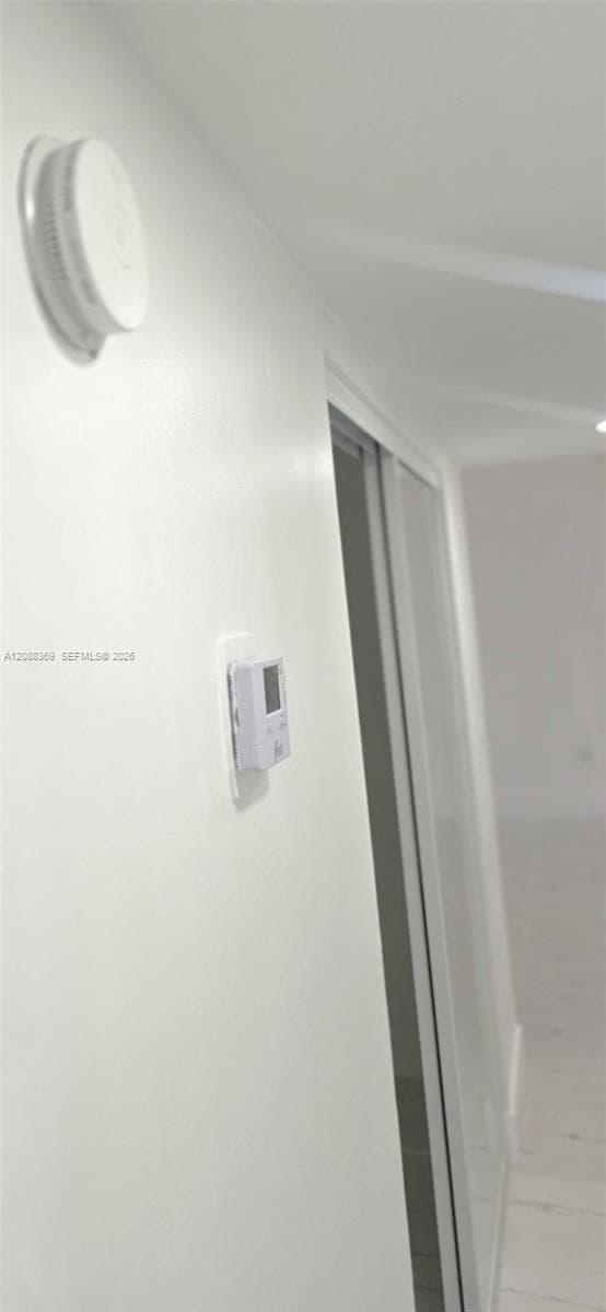 Sliding door to the 3rd bedroom/office