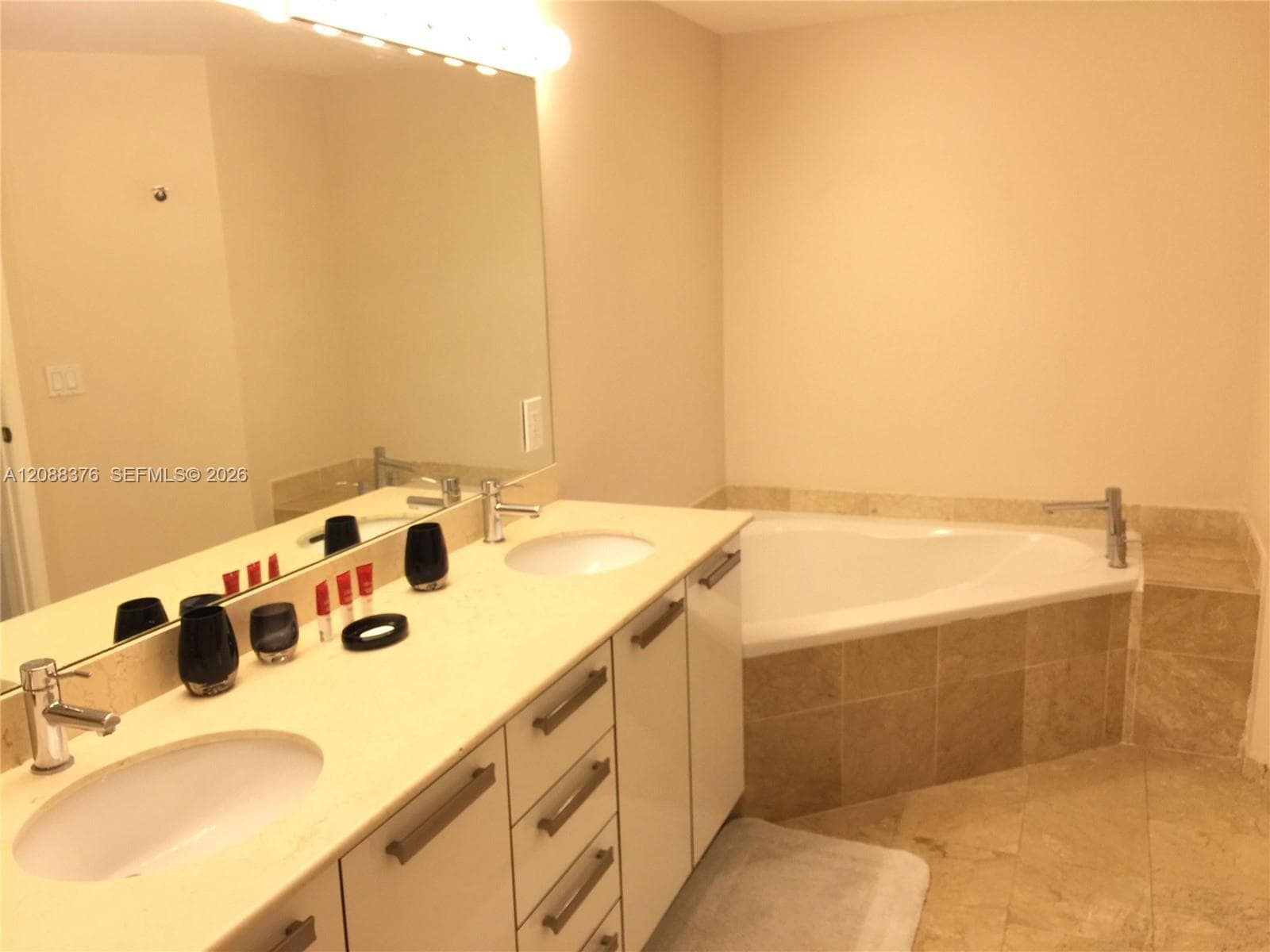 EASTSIDE AT AVENTURA COND · #506 in Aventura - Photo 18
