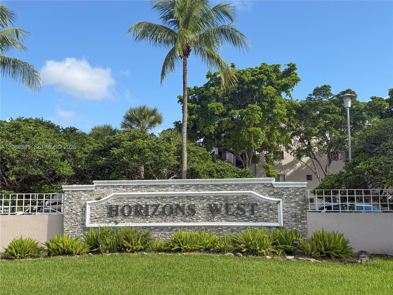 Horizons  West Condo #2 · #407 in Miami - Photo 2