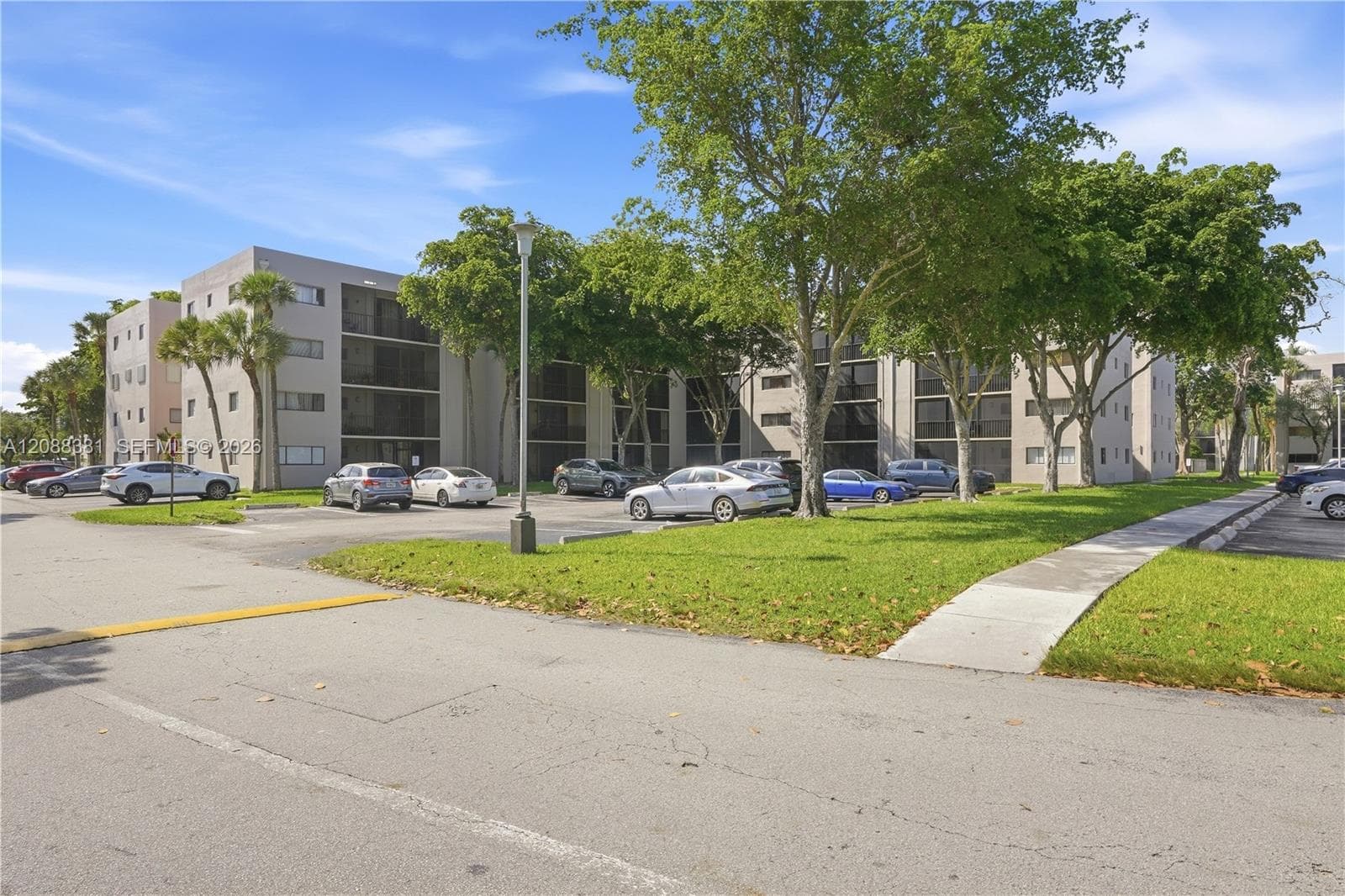 Horizons  West Condo #2 · #407 in Miami - Photo 5