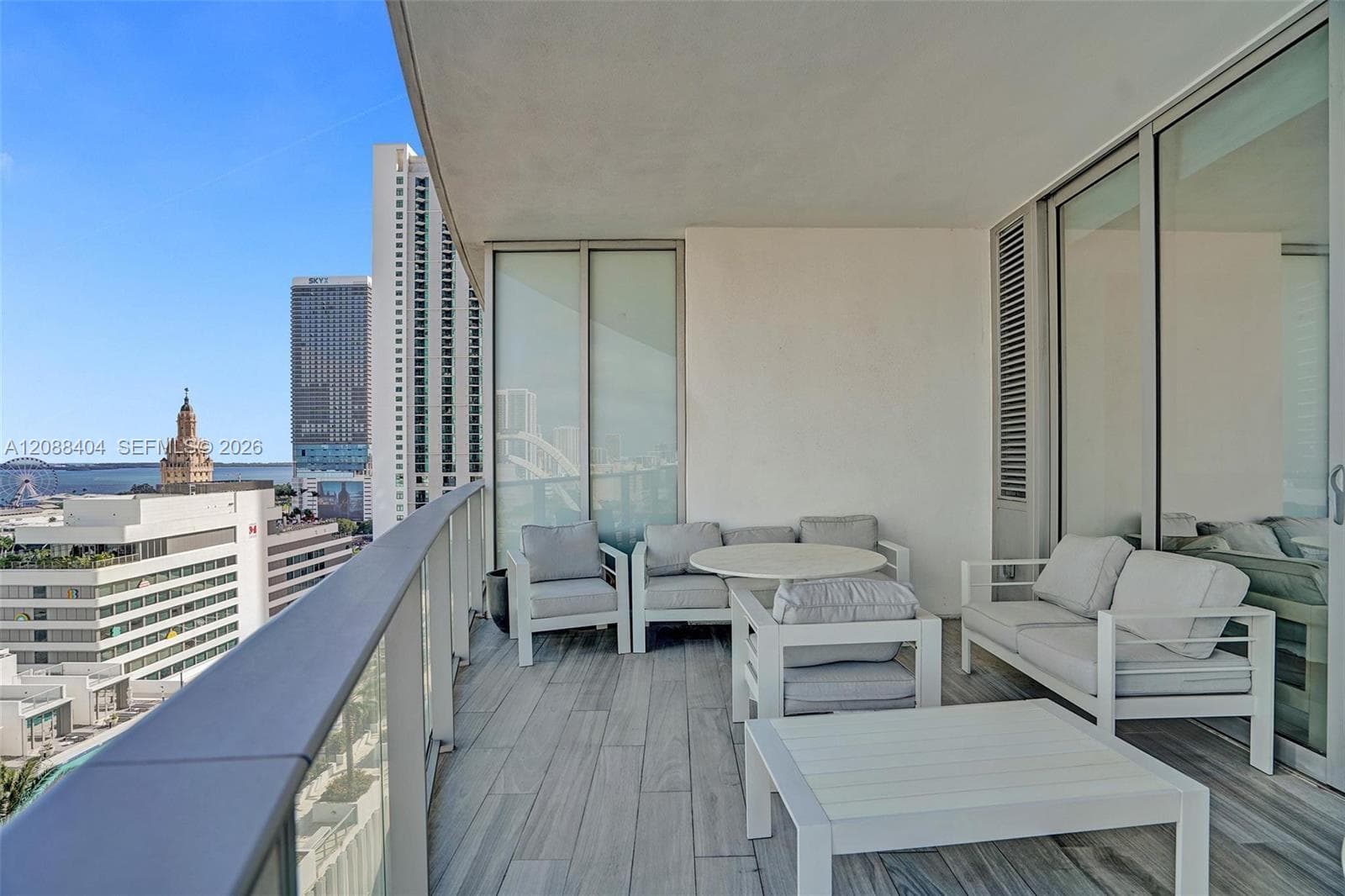 Paramount Miami Worldcenter · #1403 in Miami - Photo 5
