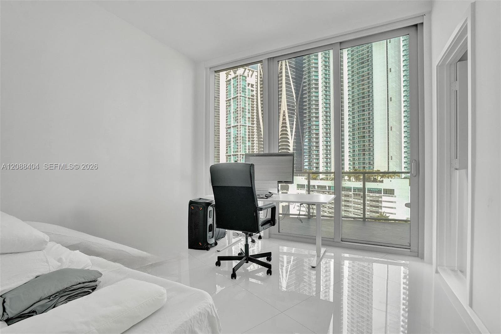 Paramount Miami Worldcenter · #1403 in Miami - Photo 38