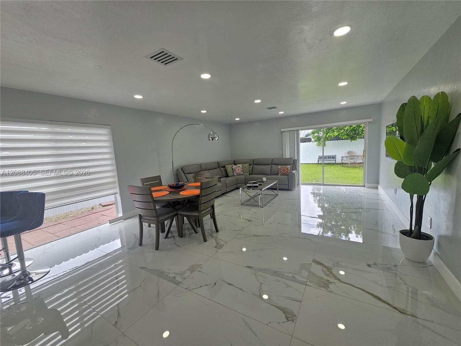 19115 Bel Aire Dr photo 16