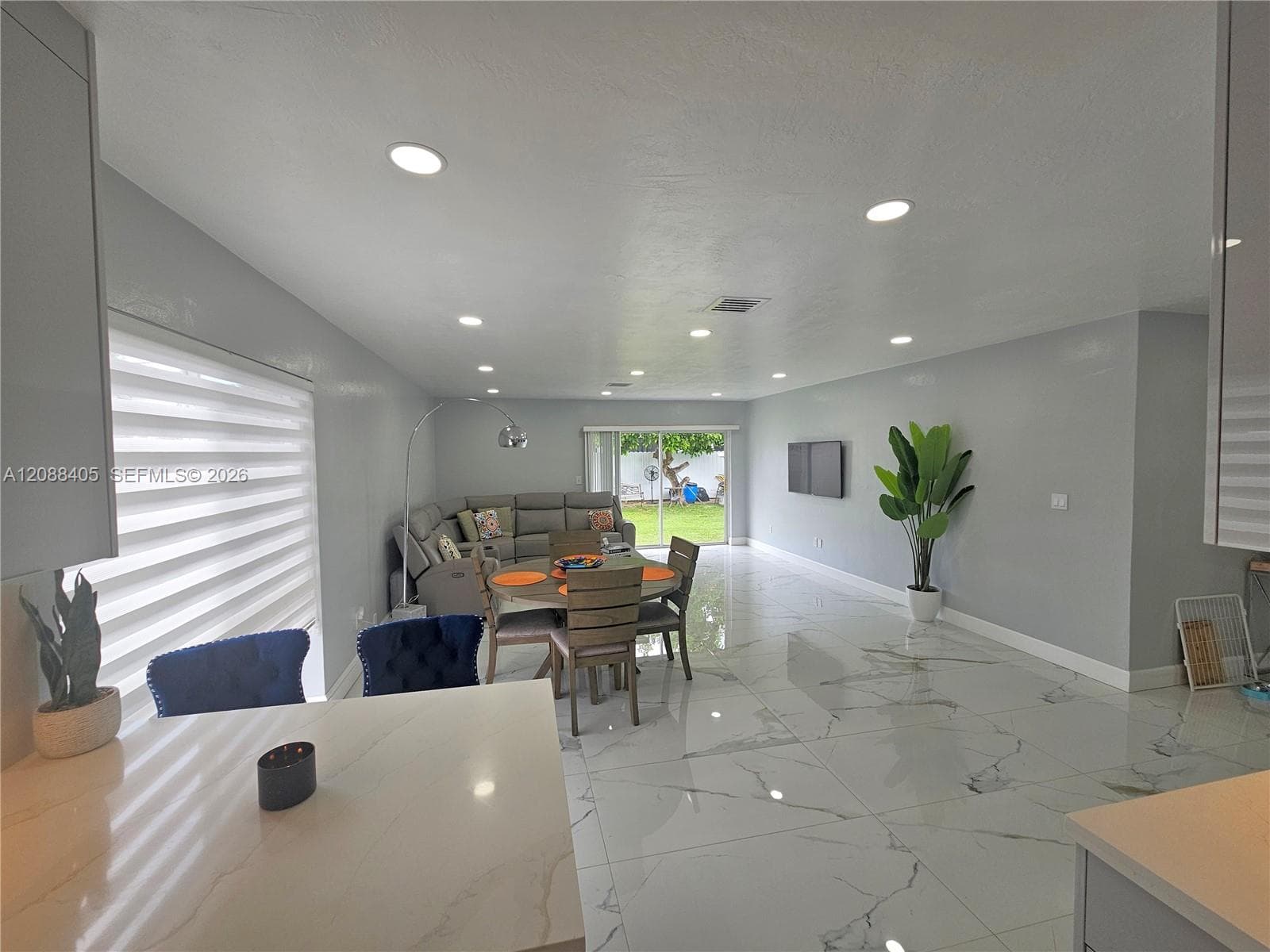 19115 Bel Aire Dr photo 12