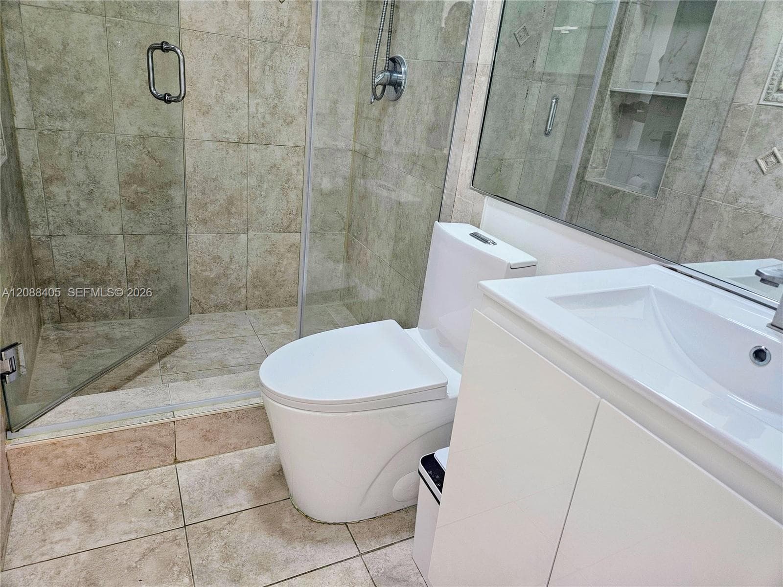 19115 Bel Aire Dr photo 36