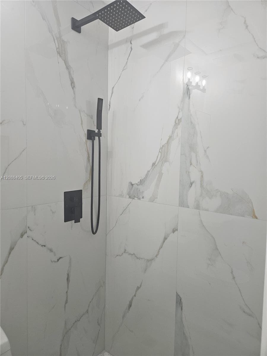19115 Bel Aire Dr photo 38