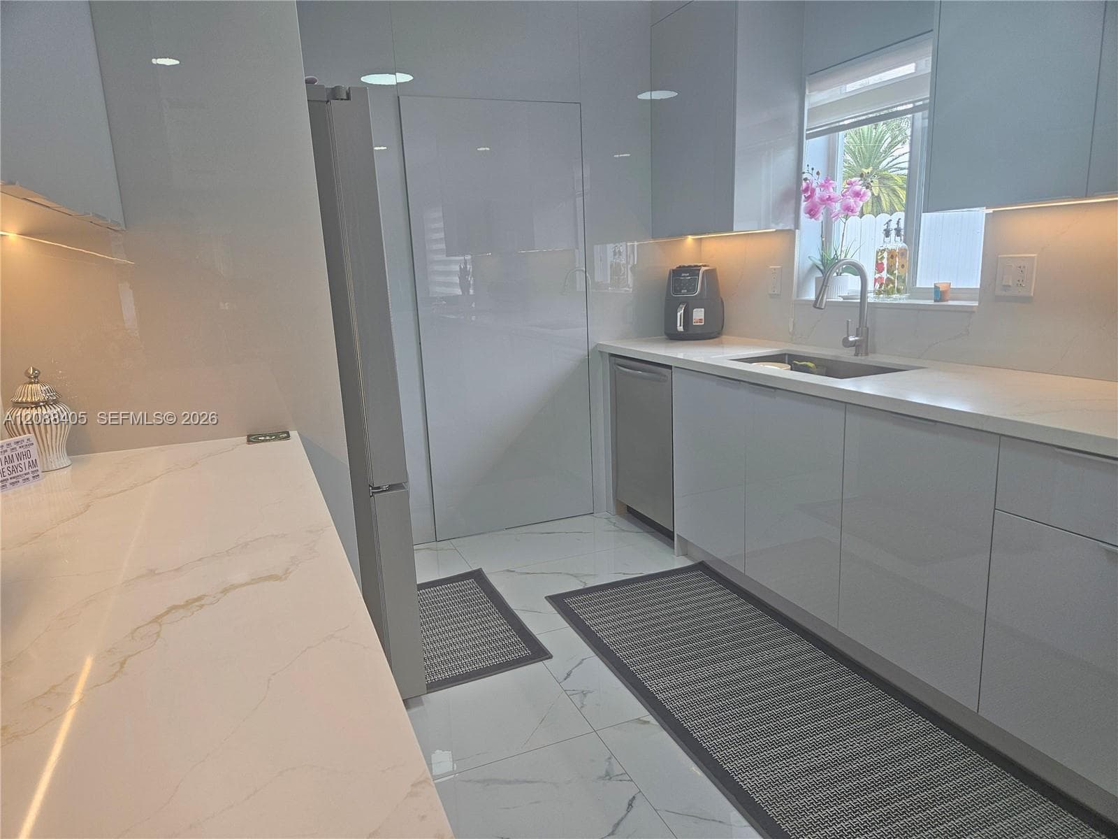 19115 Bel Aire Dr photo 14