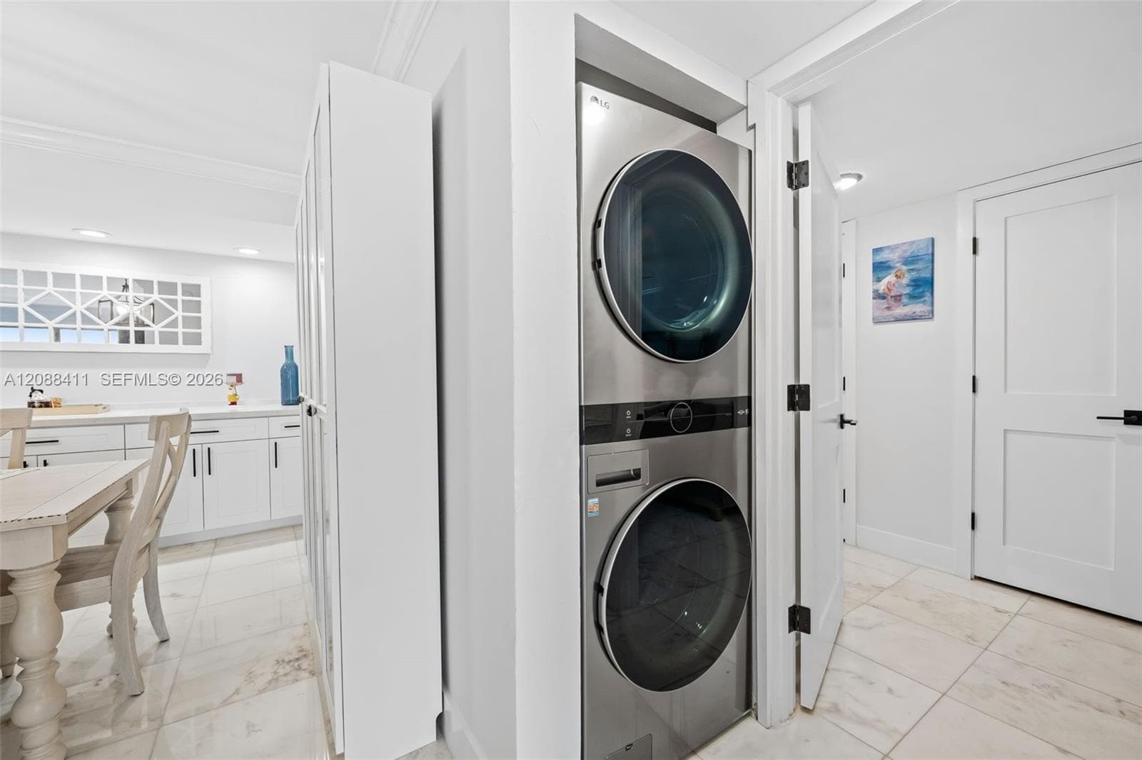 Summit Condo · #1008N in Hollywood - Photo 11