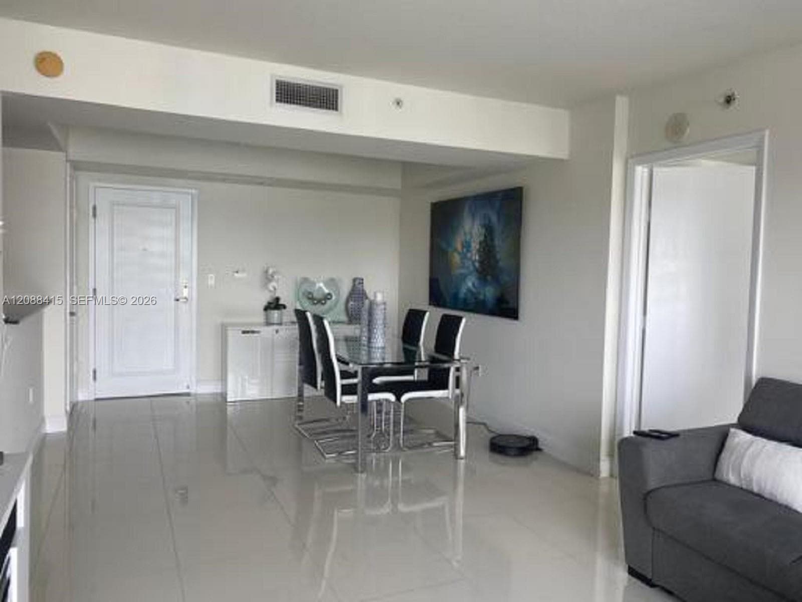 TERRAZAS RIVERPARK VILLAG · #1001 in Miami - Photo 6