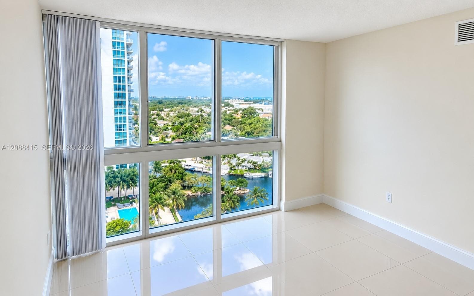 TERRAZAS RIVERPARK VILLAG · #1001 in Miami - Photo 9