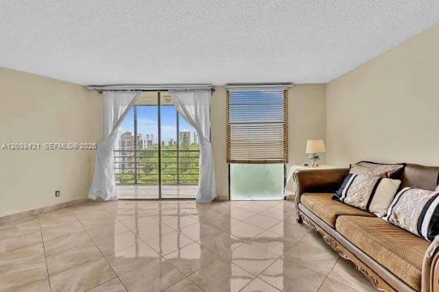 Biscaya Condominium · #711 in Aventura - Photo 6