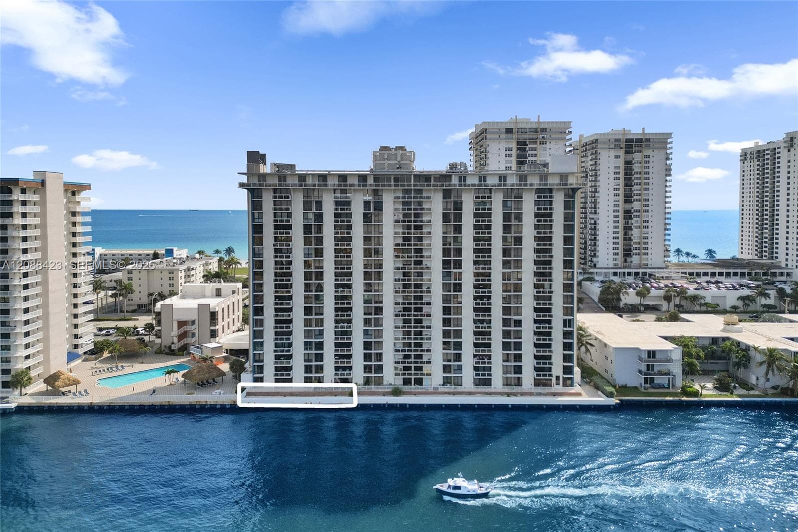 Allington Towers South · #1F in Hollywood - Photo 1