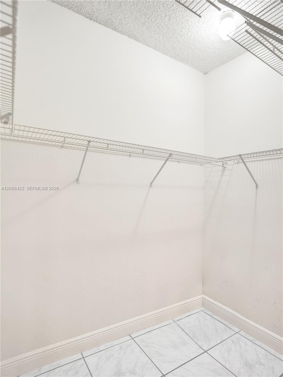 Allington Towers South · #1F in Hollywood - Photo 38