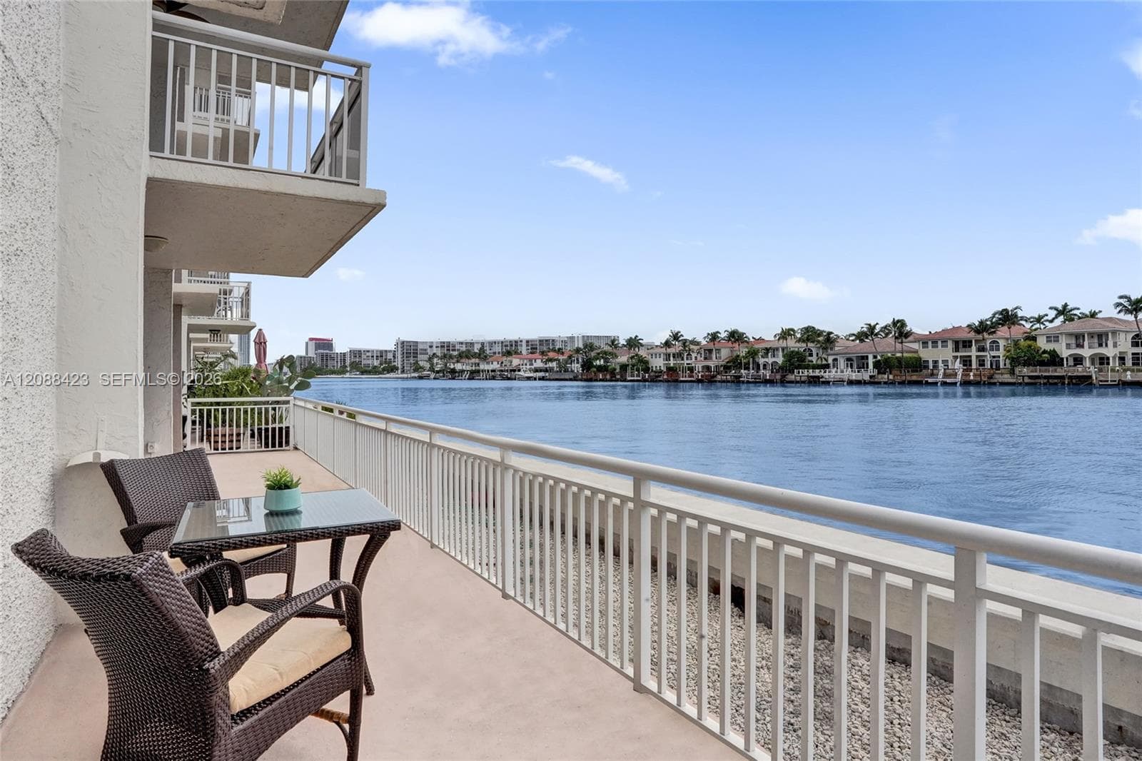 Allington Towers South · #1F in Hollywood - Photo 4