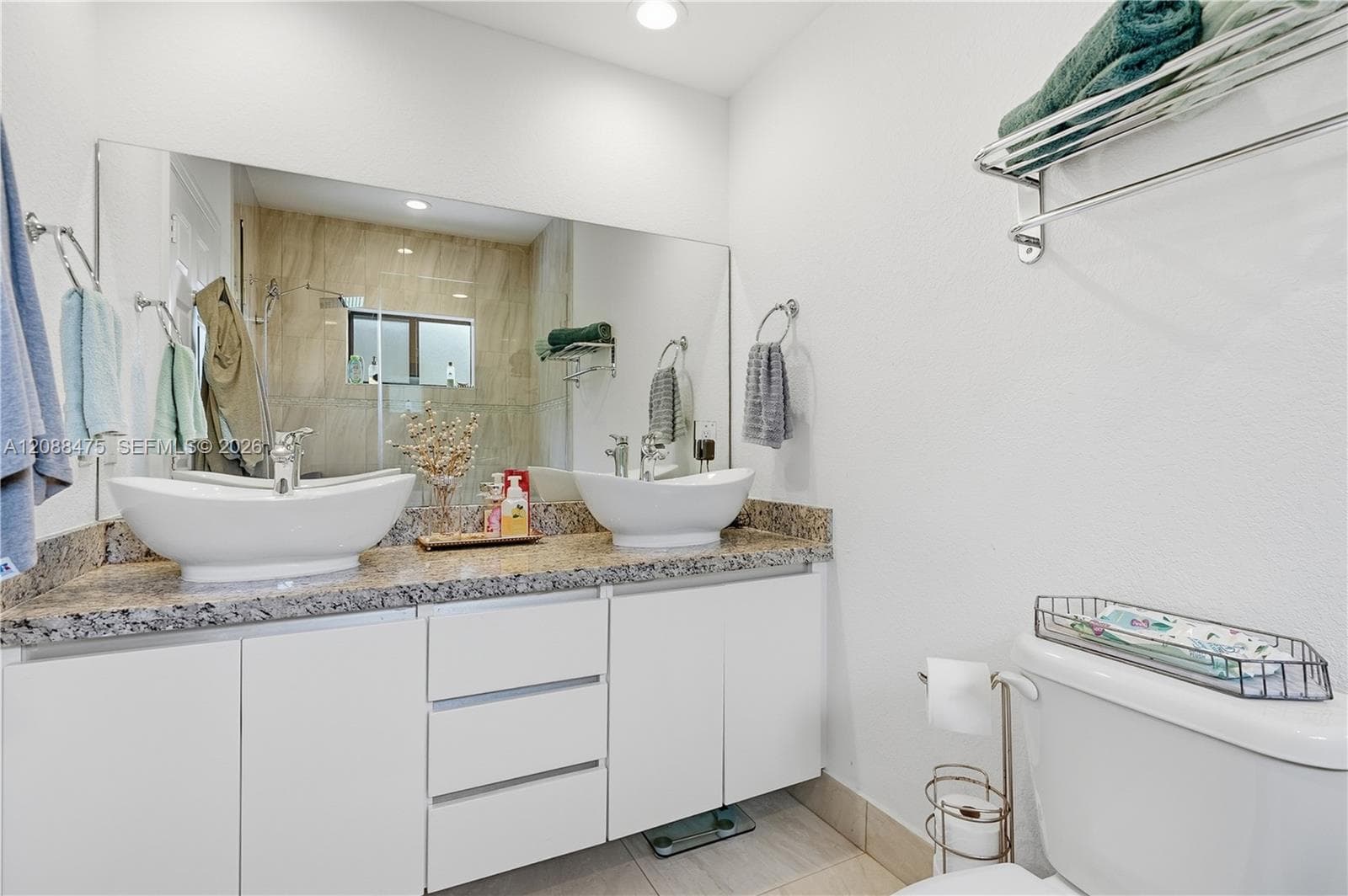 16335 SW 44th Ter photo 12