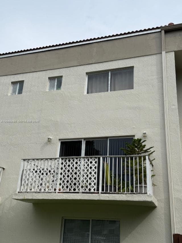 SEASON VILLAS · #210 in Miami - Photo 7