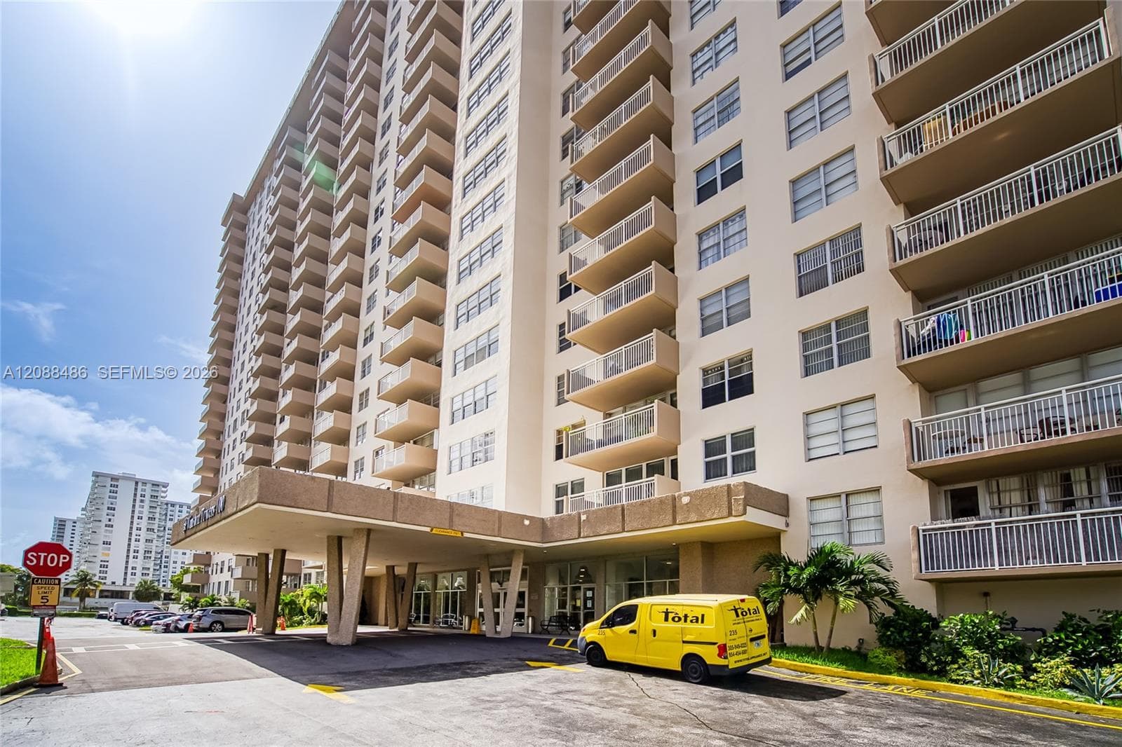 WINSTON TOWERS 100 CONDO · #1704 in Sunny Isles Beach - Photo 52