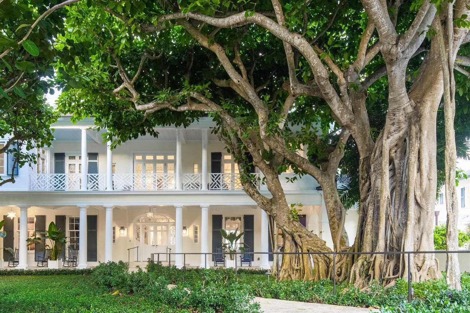 1919 N Ocean Blvd-12
