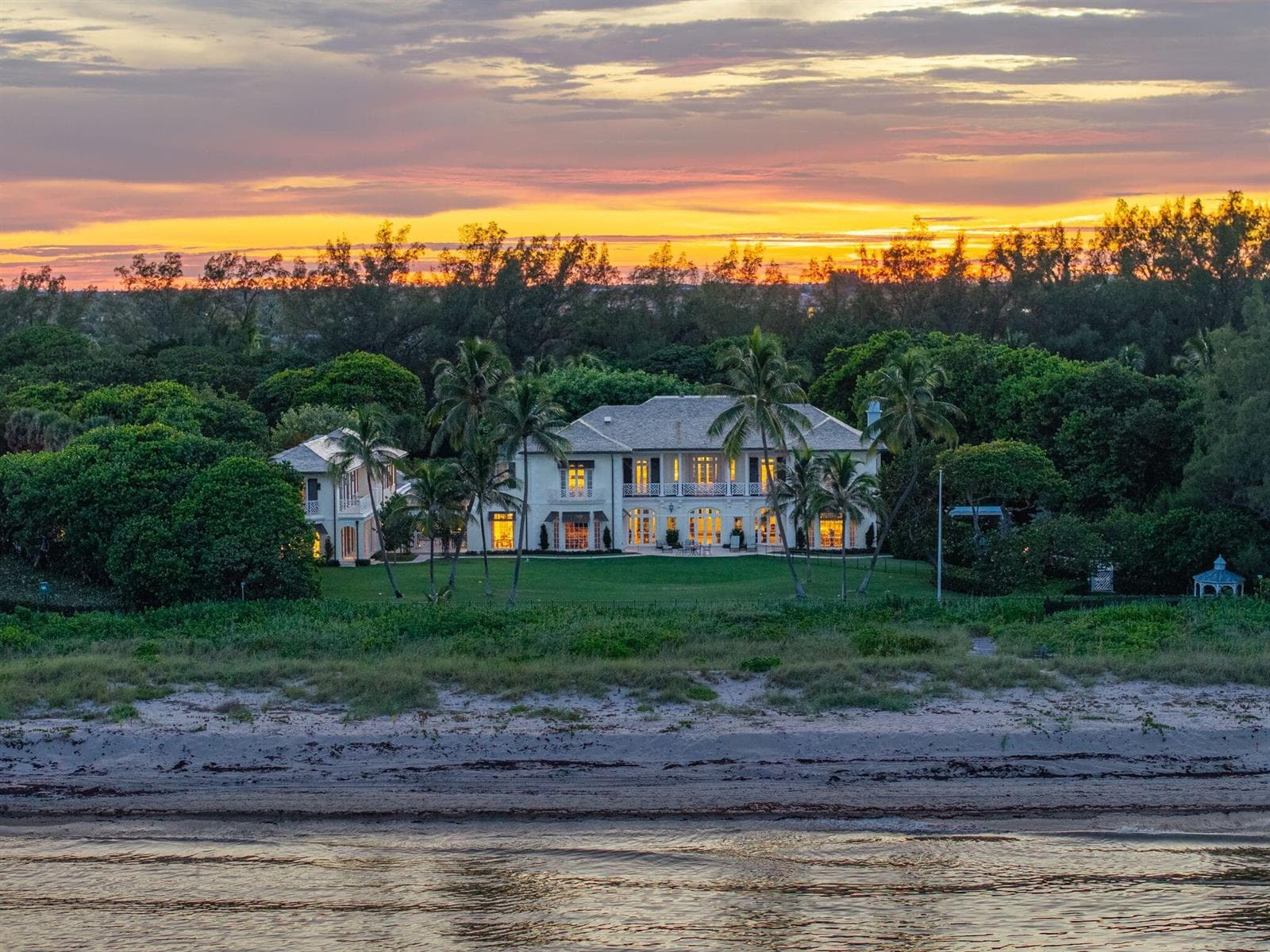 1919 N Ocean Blvd-2