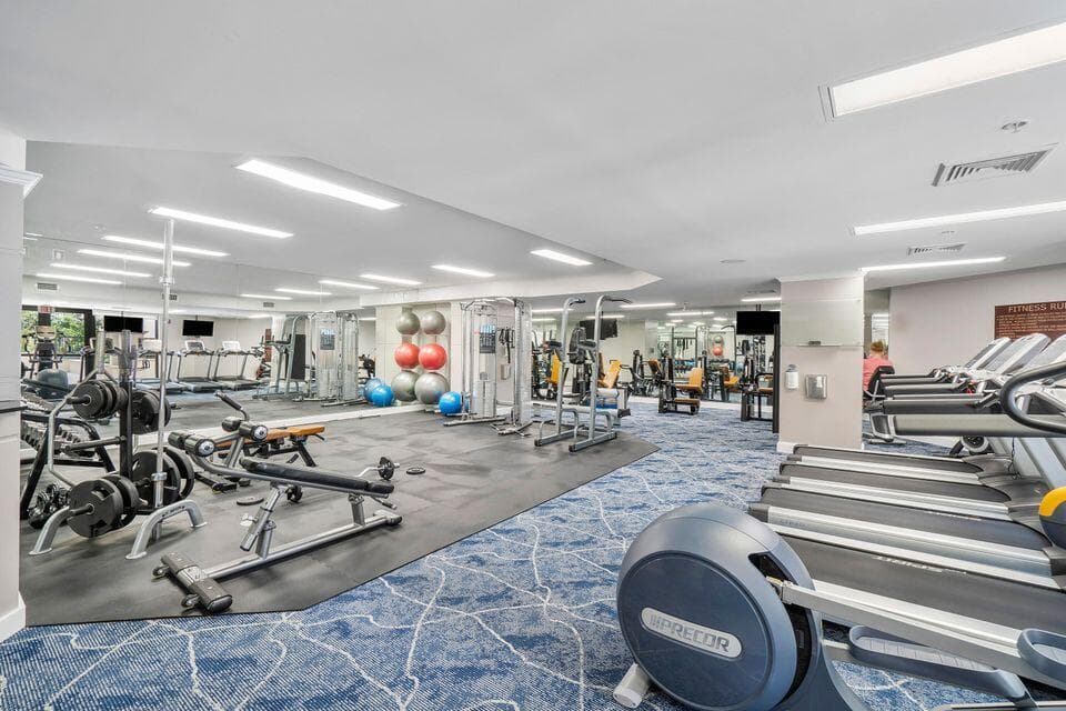 Gym on 7th floor
