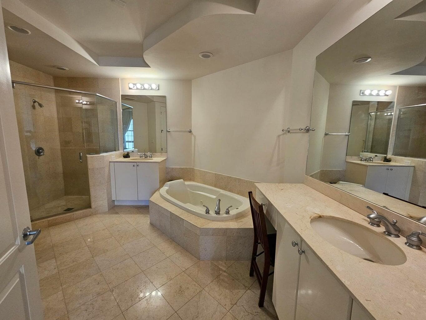 Main Bath with walk in shower