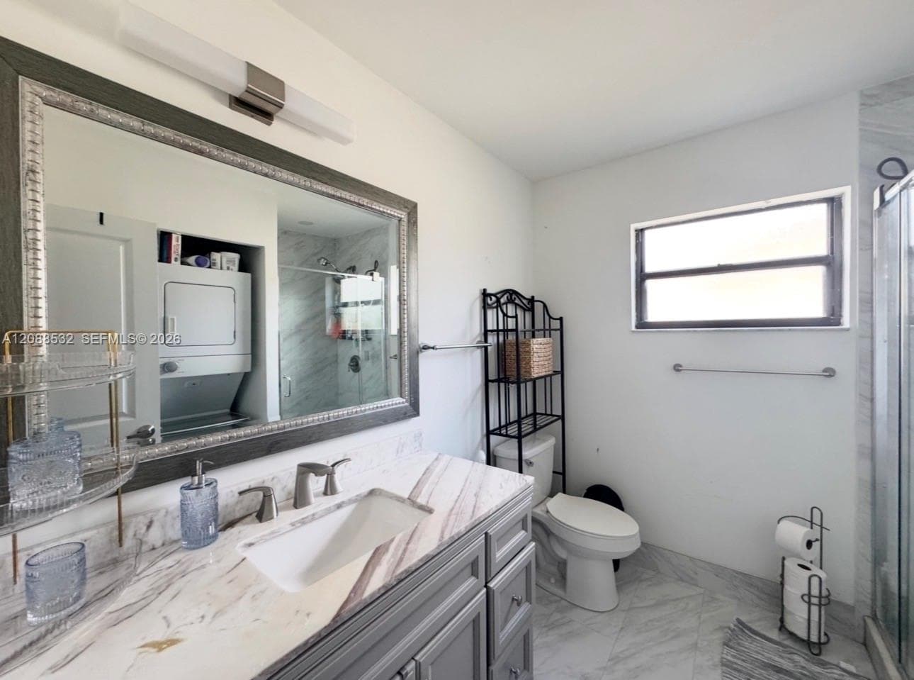 VANDERBILT PARK TOWNHOUSE · #1630 in Miami - Photo 10