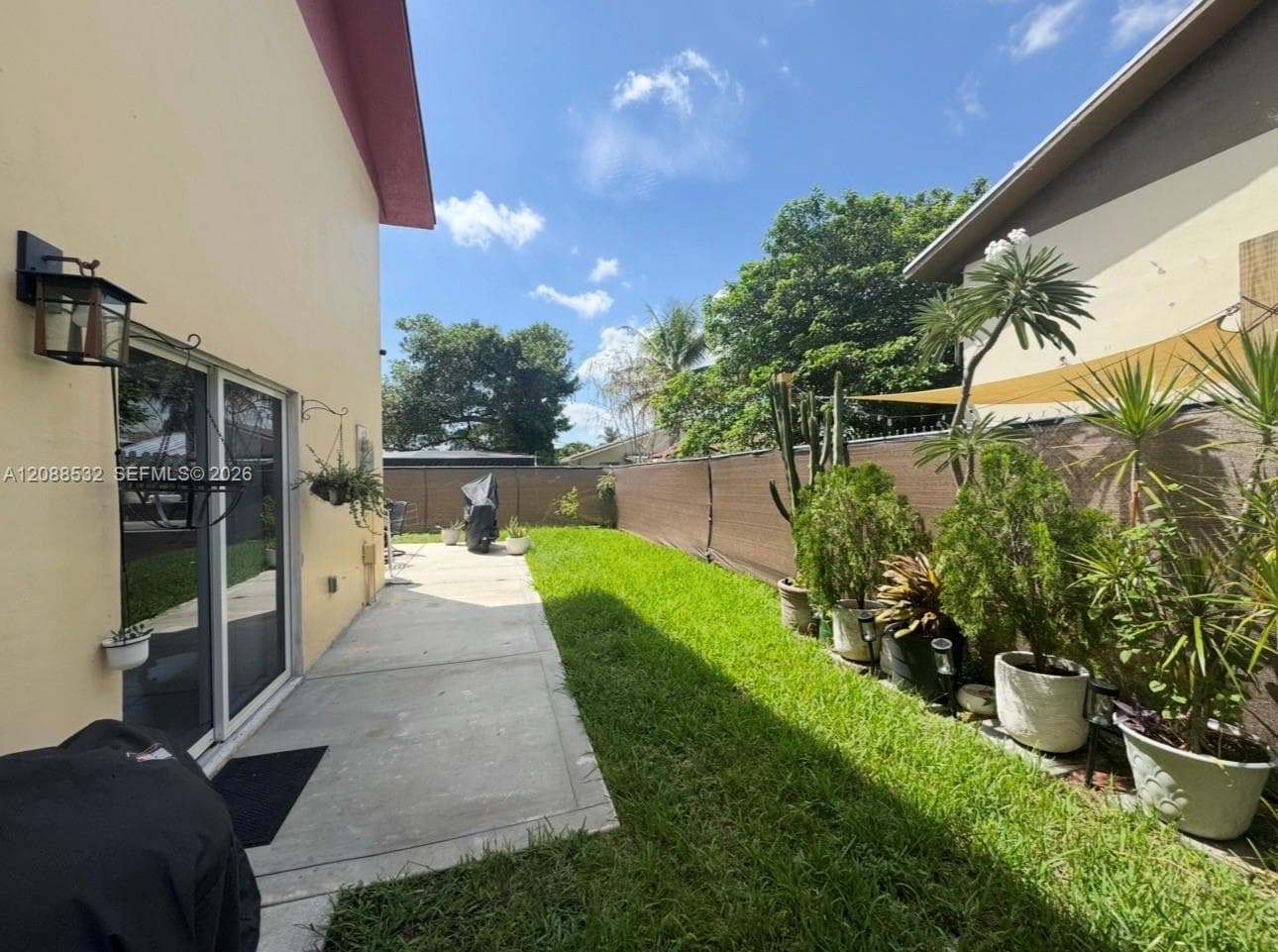VANDERBILT PARK TOWNHOUSE · #1630 in Miami - Photo 15
