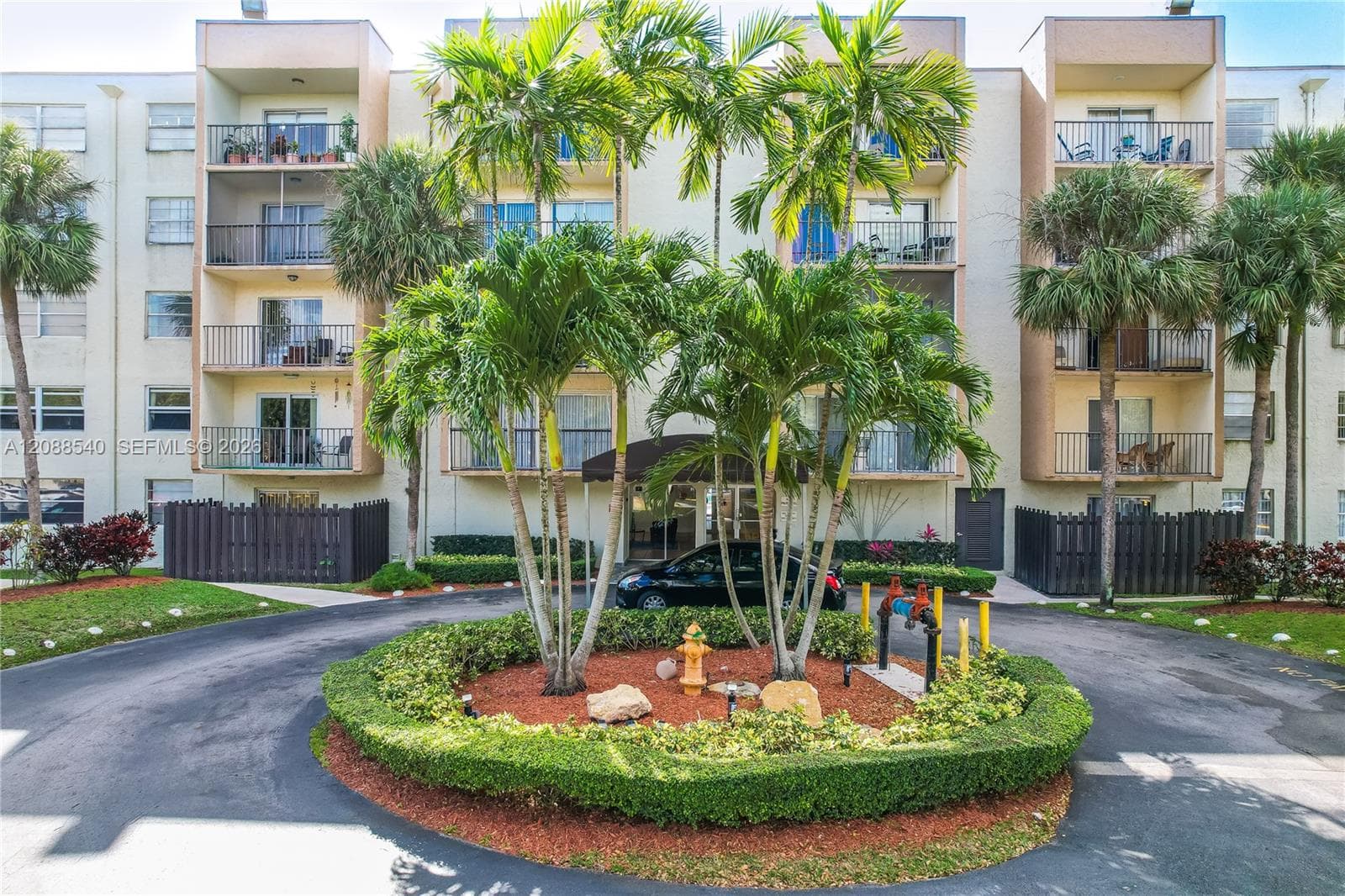 CYPRESS CLUB OF KENDALE C · #423 in Miami - Photo 13