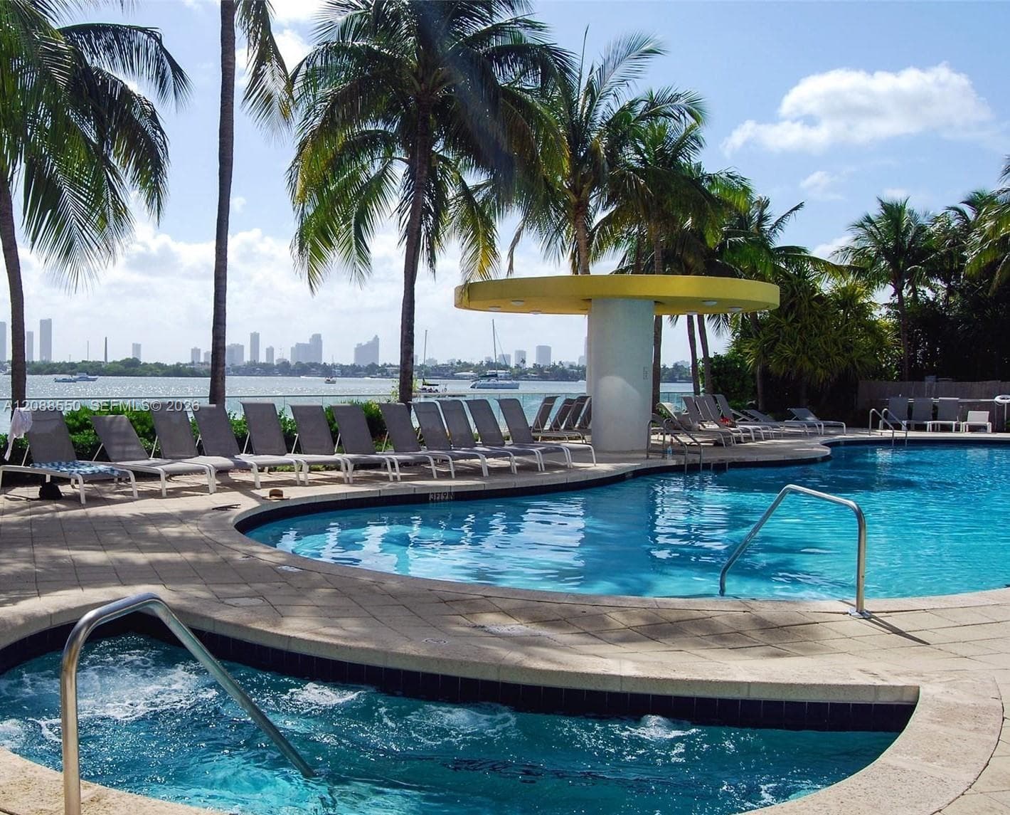 THE WAVERLY AT SOUTH BEAC · #1207 in Miami Beach - Photo 22