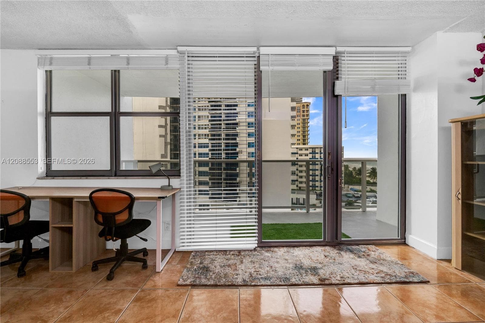 PARKER DORADO CONDO · #605 in Hallandale Beach - Photo 5
